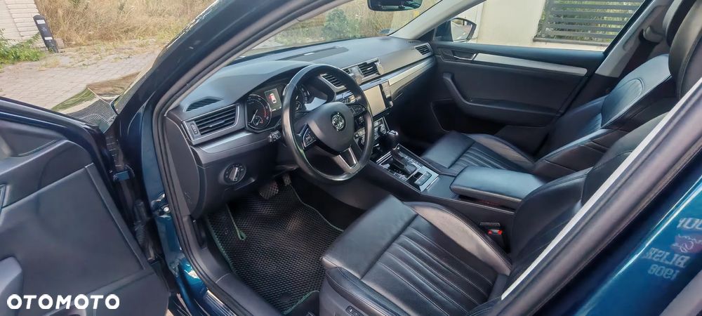 Skoda Superb Combi 1.6 TDI DSG Style - 9