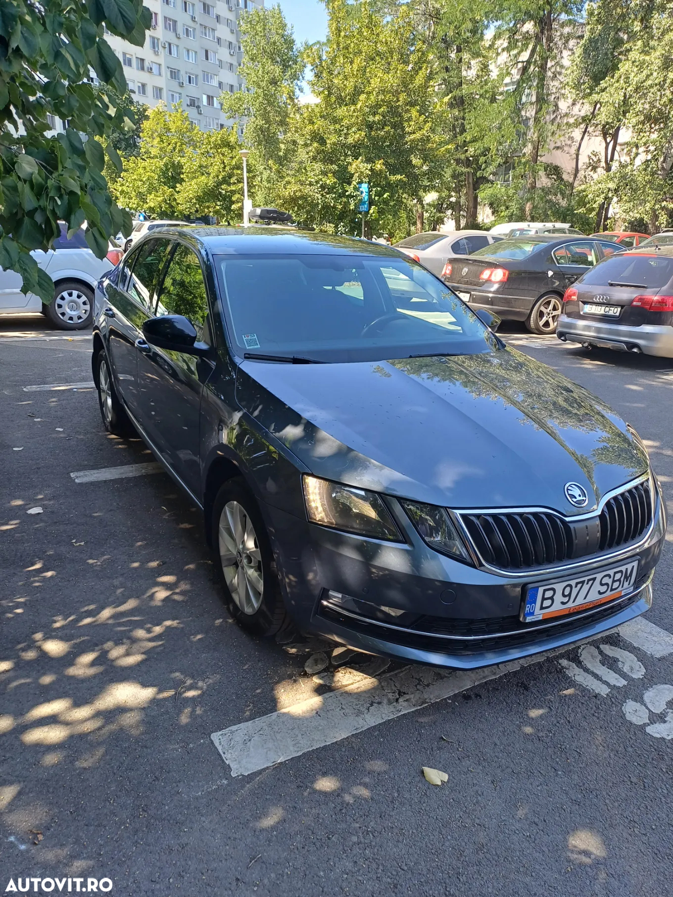 Skoda Octavia 1.6 TDI DSG Style - 2