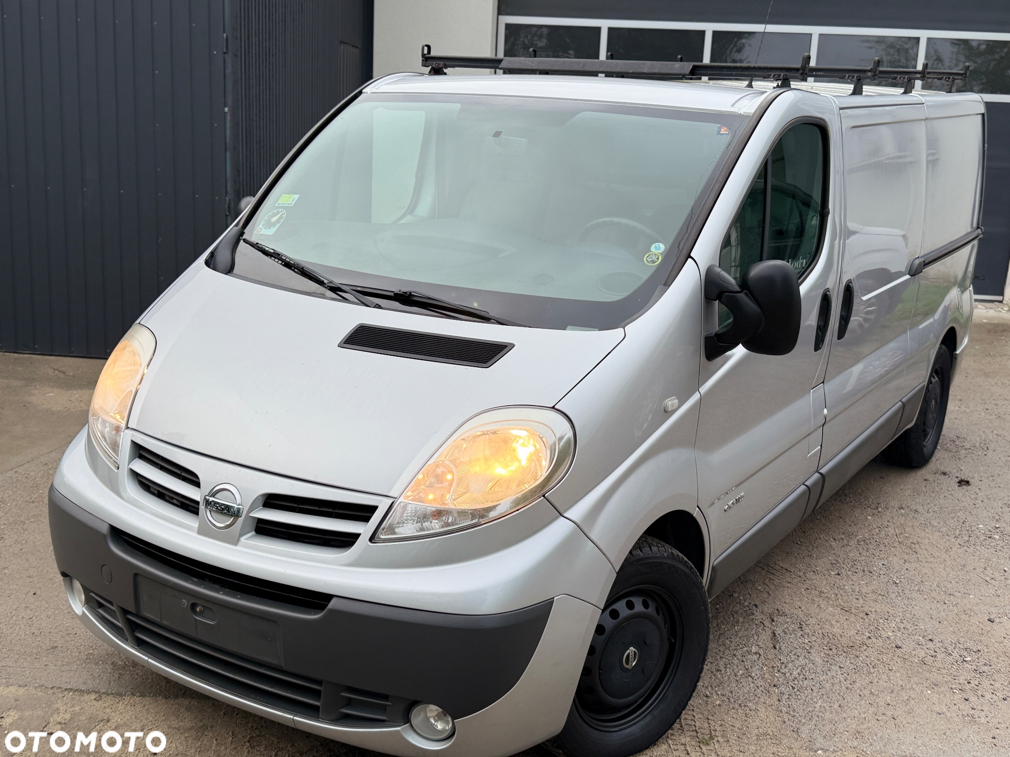 Nissan PRIMASTAR - 32