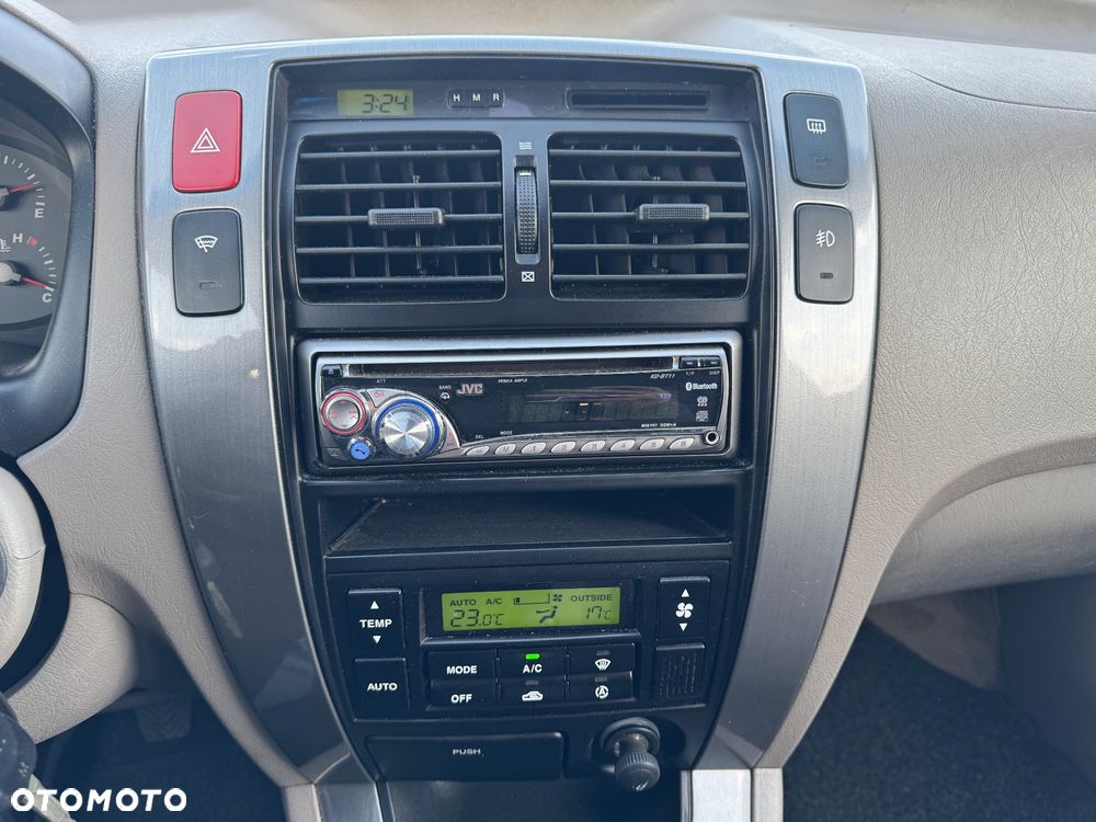 Hyundai Tucson 2.0 CRDi Active - 15