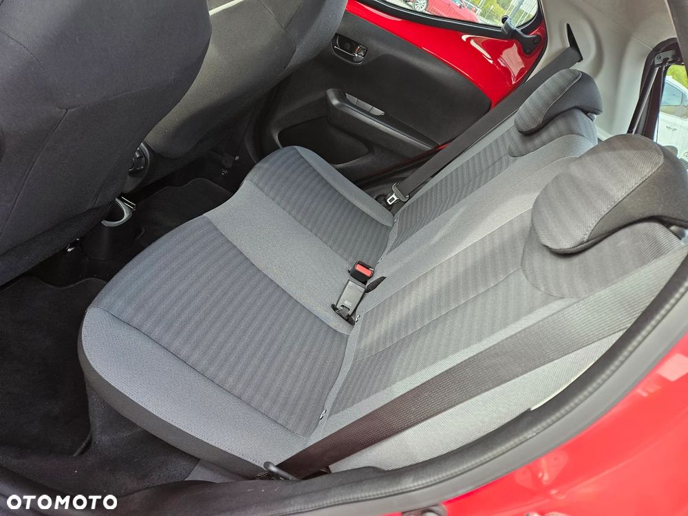 Toyota Aygo - 10