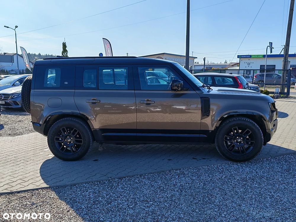 Land Rover Defender 110 D200 X-Dynamic HSE - 11