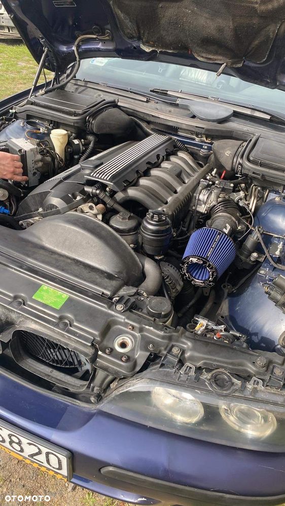 BMW Seria 5 520i - 6