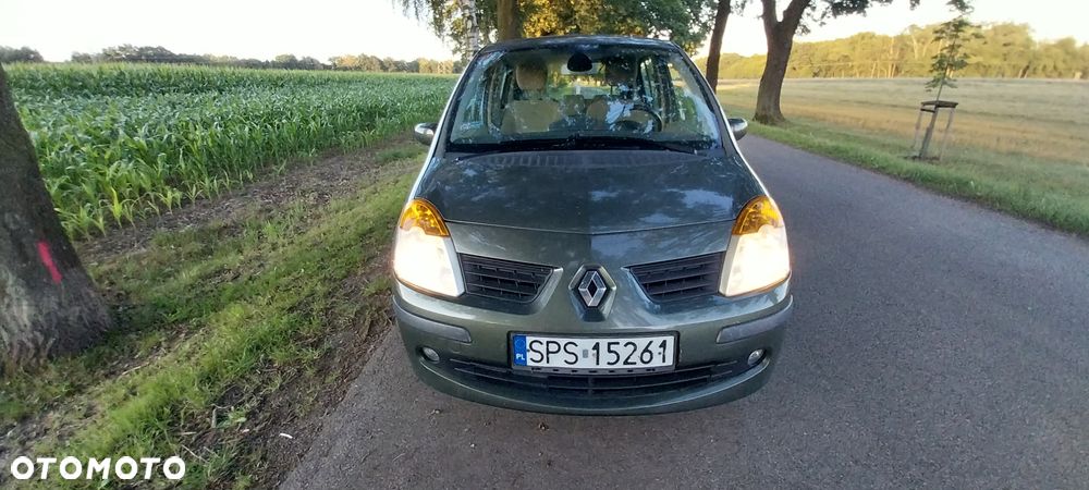 Renault Modus - 9