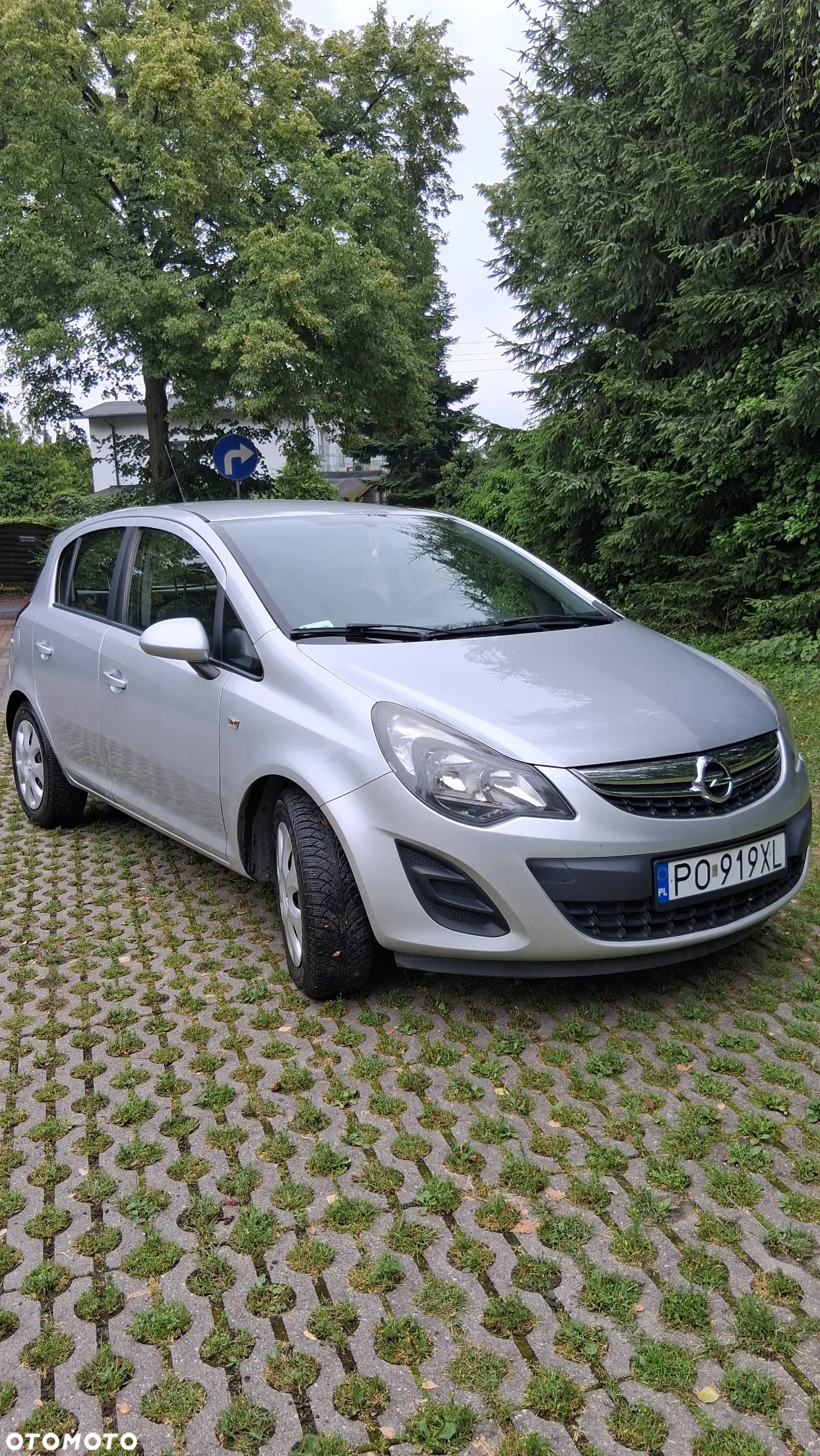 Opel Corsa 1.2 16V Color Edition - 2