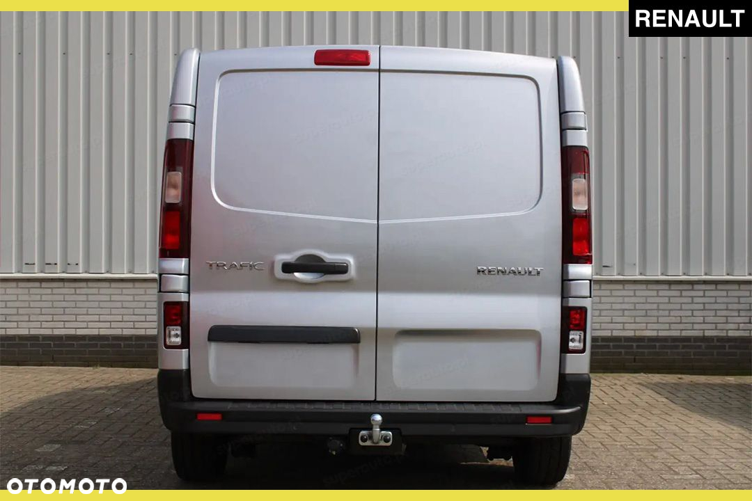 Renault Trafic L2H1 AT9 2.0 150KM - 6