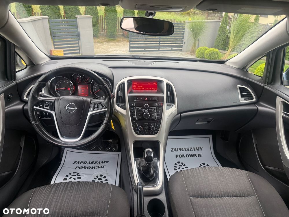 Opel Astra 1.4 T Edition 150 - 21