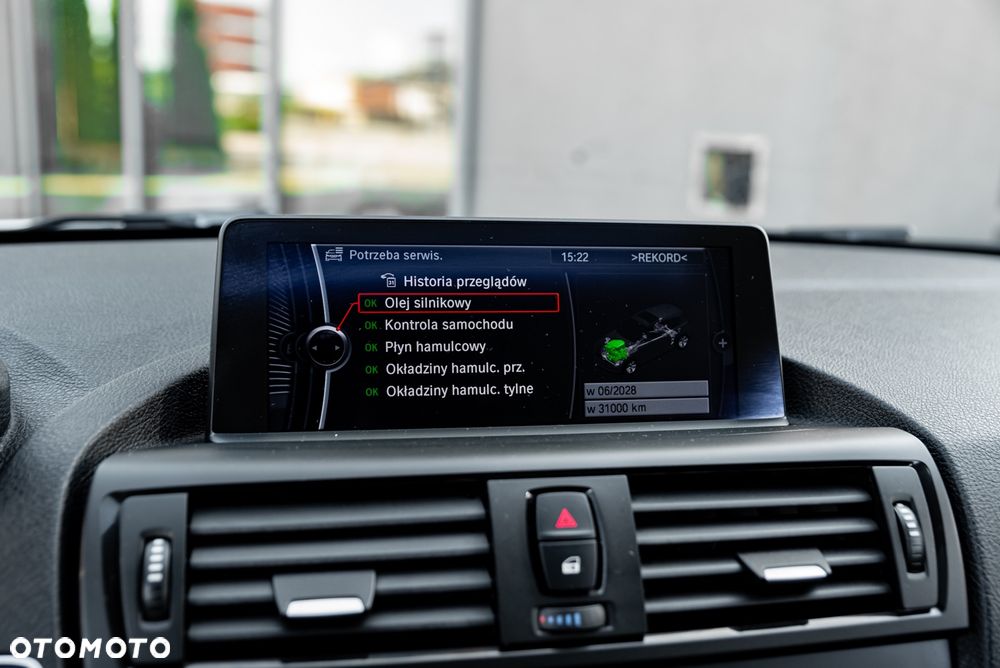 BMW Seria 1 118d Sport Line - 35