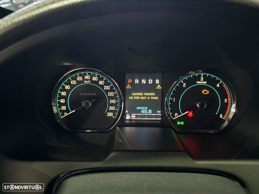 Jaguar XF Sportbrake 2.2 - 10