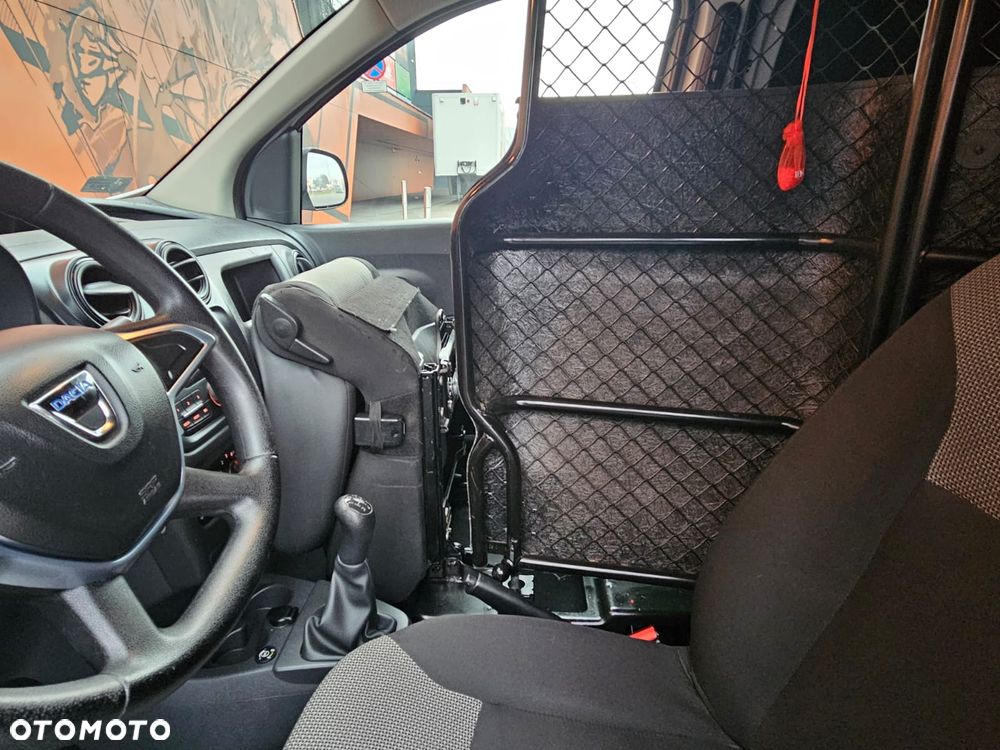 Dacia Dokker - 36