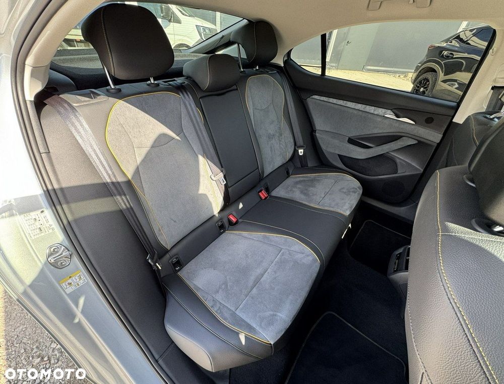 Skoda Superb 2.0 TSI 4x4 Selection DSG - 15