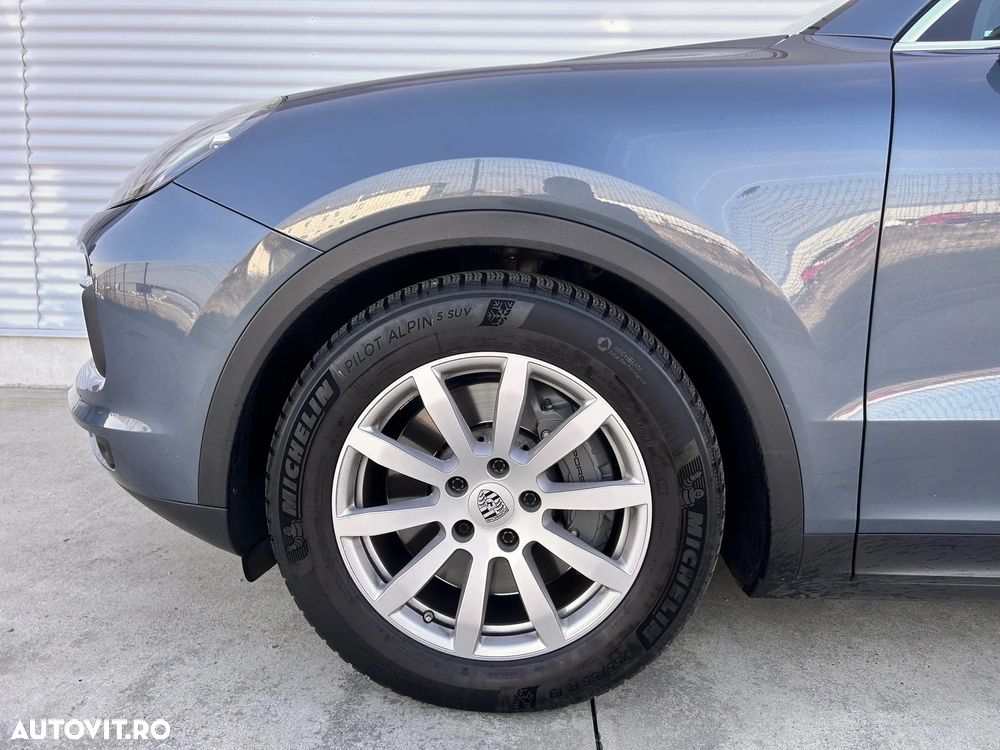 Porsche Cayenne S Tiptronic S - 5