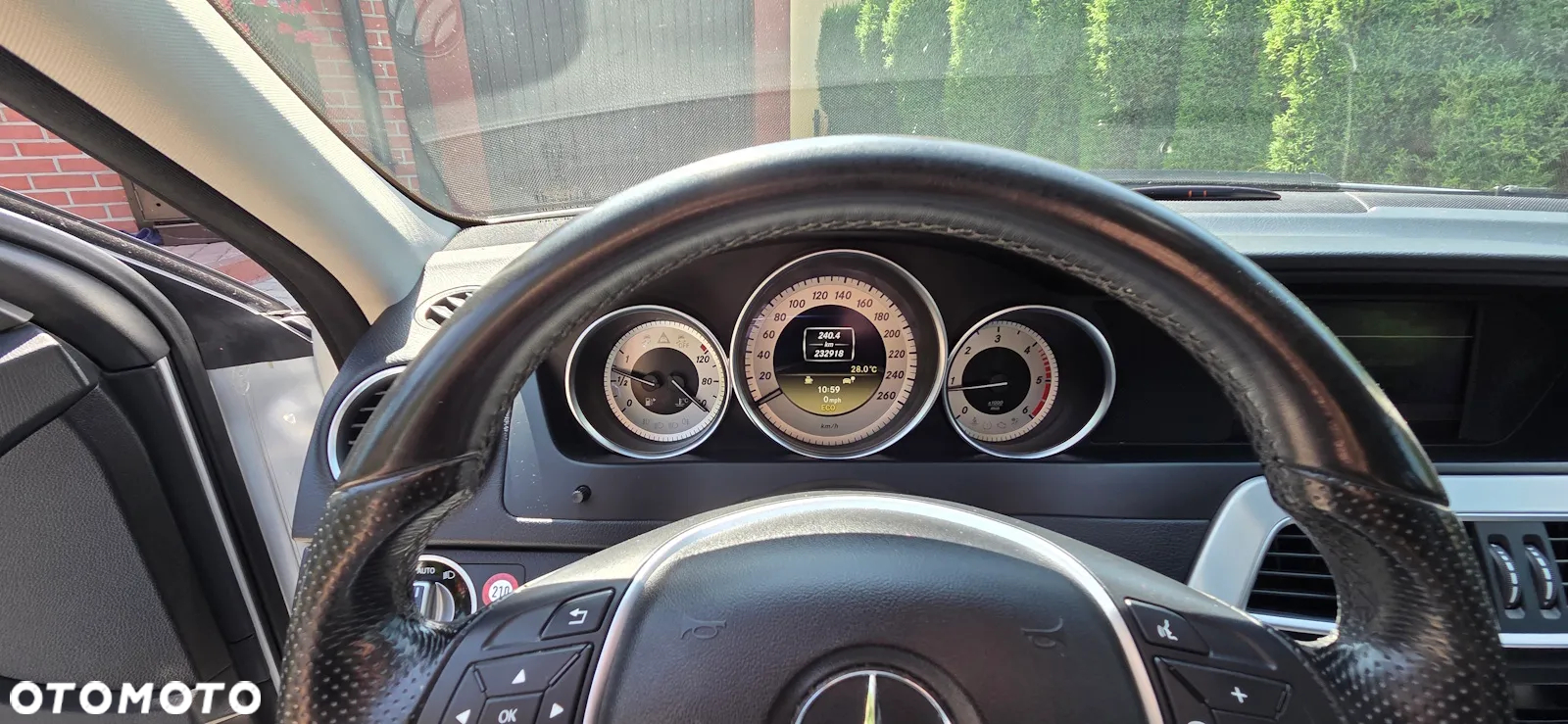 Mercedes-Benz Klasa C 200 T CDI DPF (BlueEFFICIENCY) Avantgarde - 12