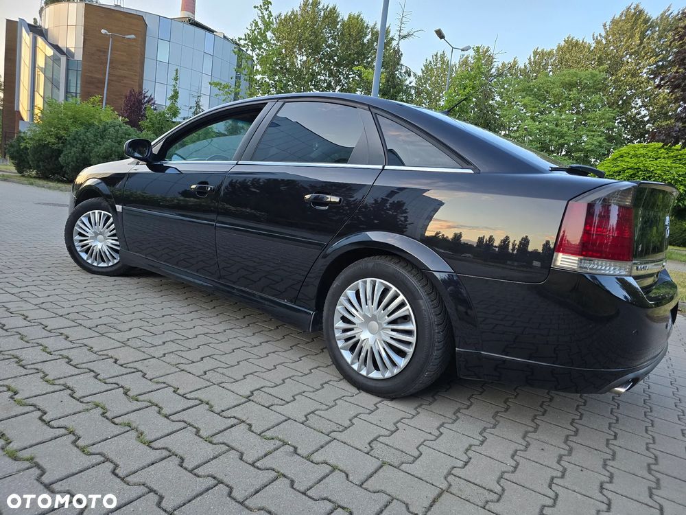 Opel Vectra 1.9 CDTI Business Sport - 12