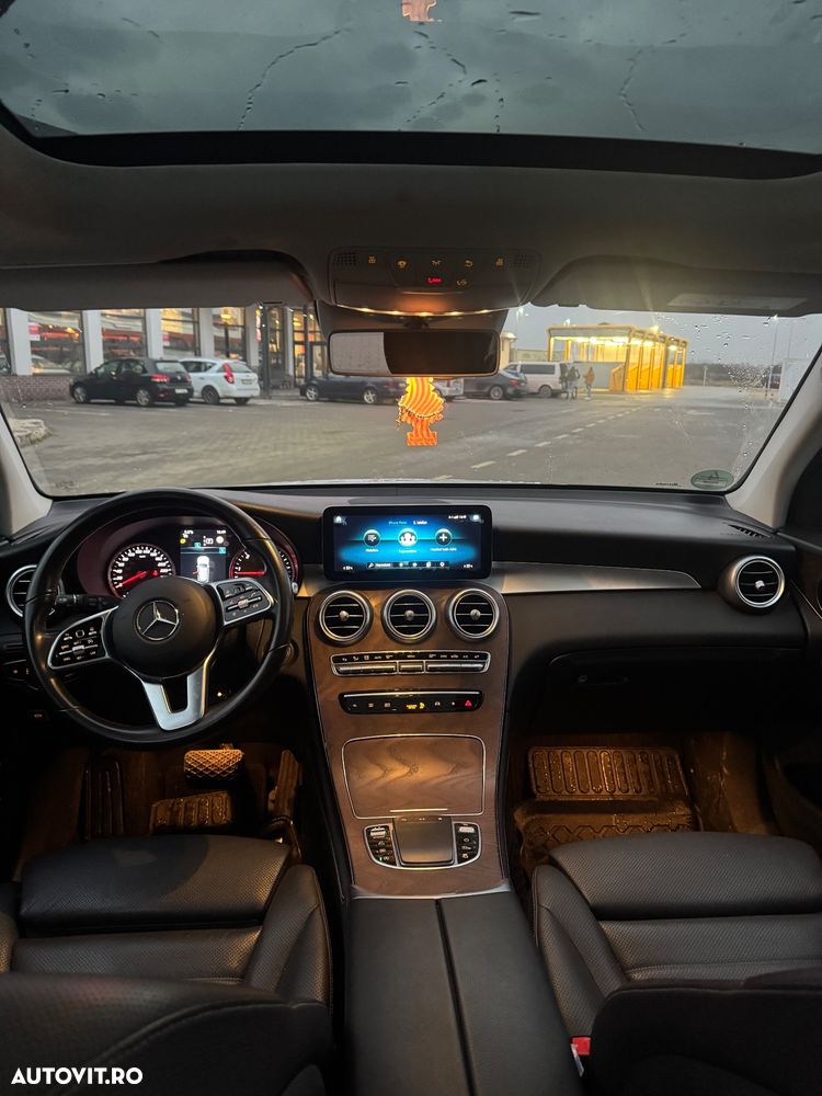 Mercedes-Benz GLC 220 d 4MATIC 9G-TRONIC - 12