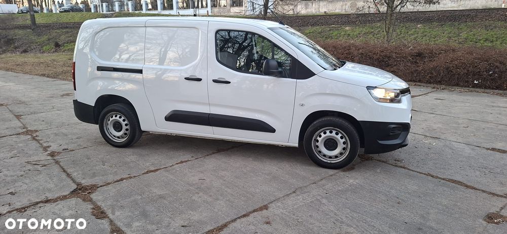 Toyota Proace City - 8