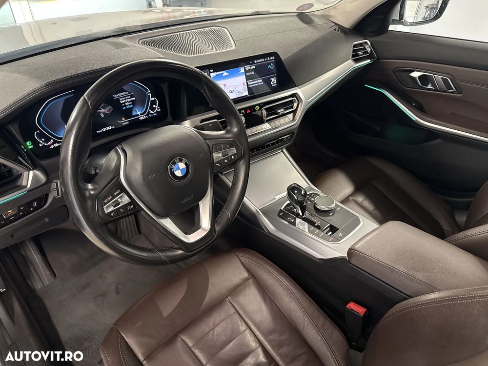 BMW Seria 3 330i Aut. Edition Luxury Line Purity - 10