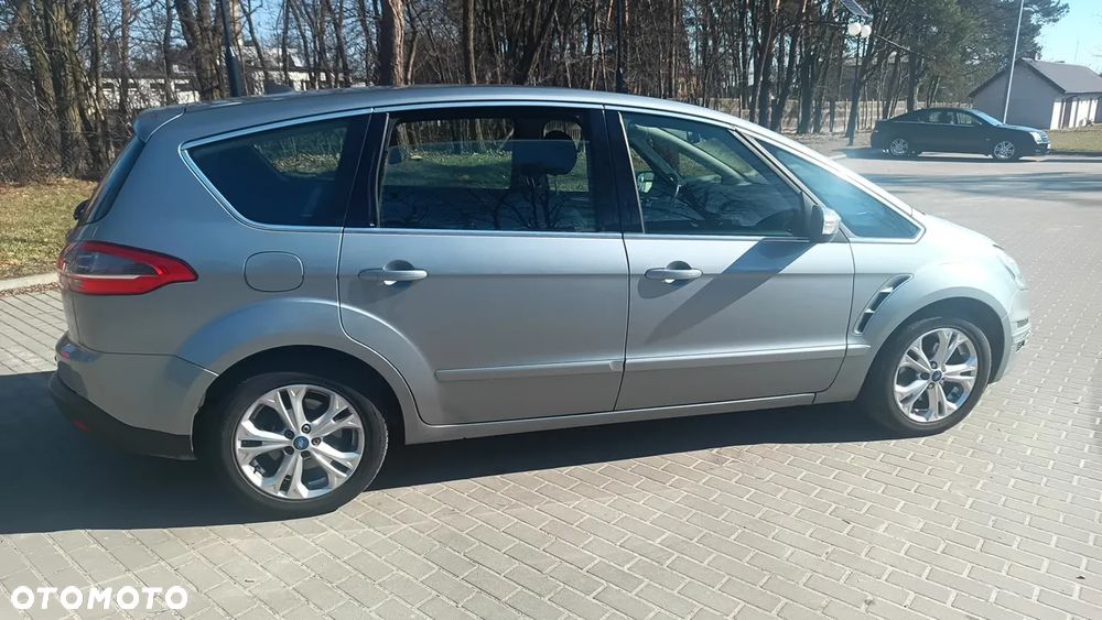 Ford S-Max - 27