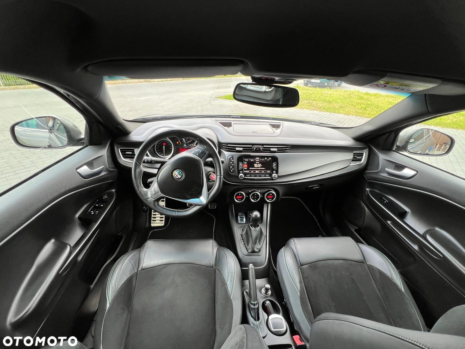 Alfa Romeo Giulietta 1.8 TBi 16V TCT Quadrifoglio Verde - 12
