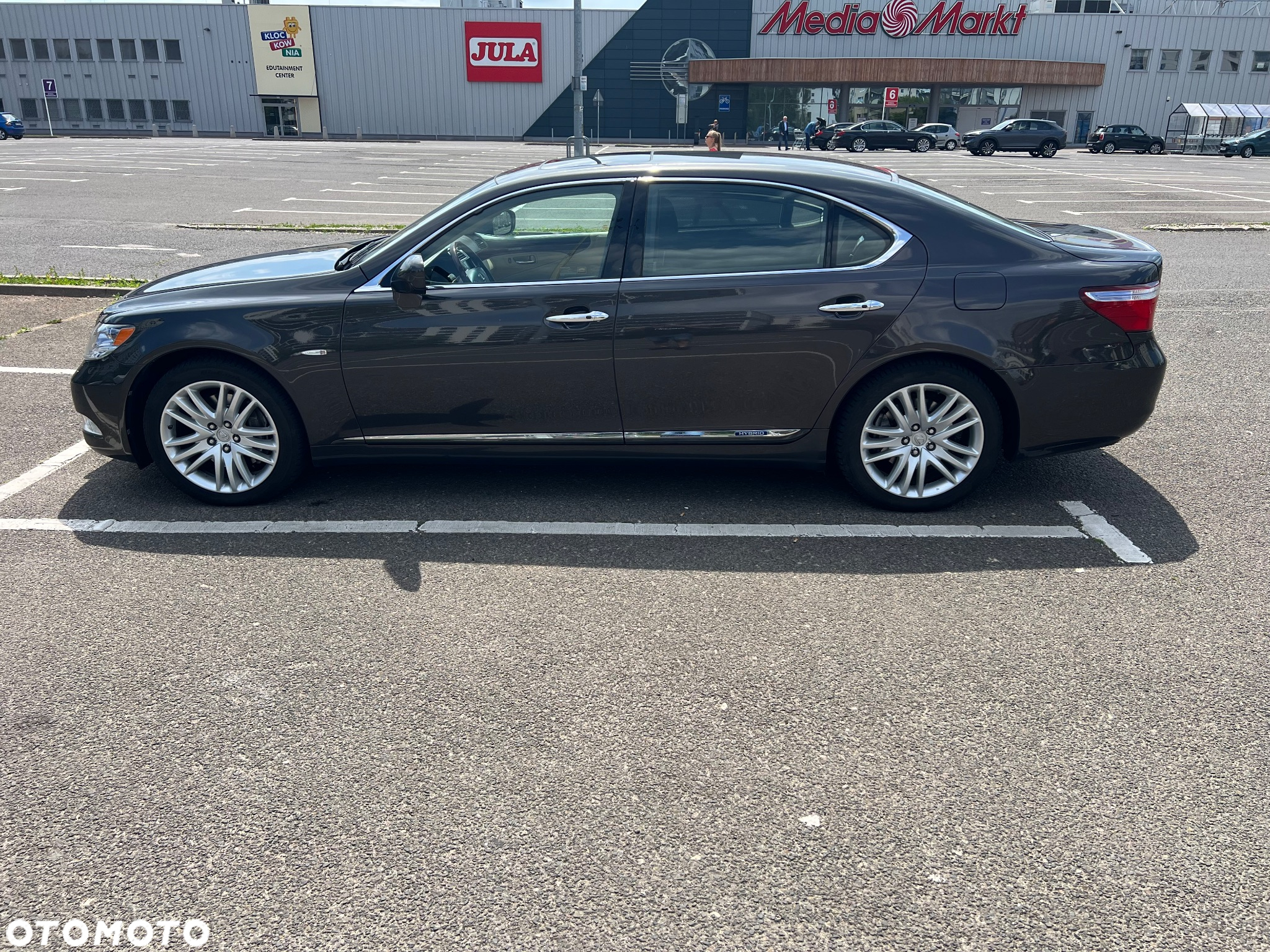 Lexus LS 600h L Superior - 8