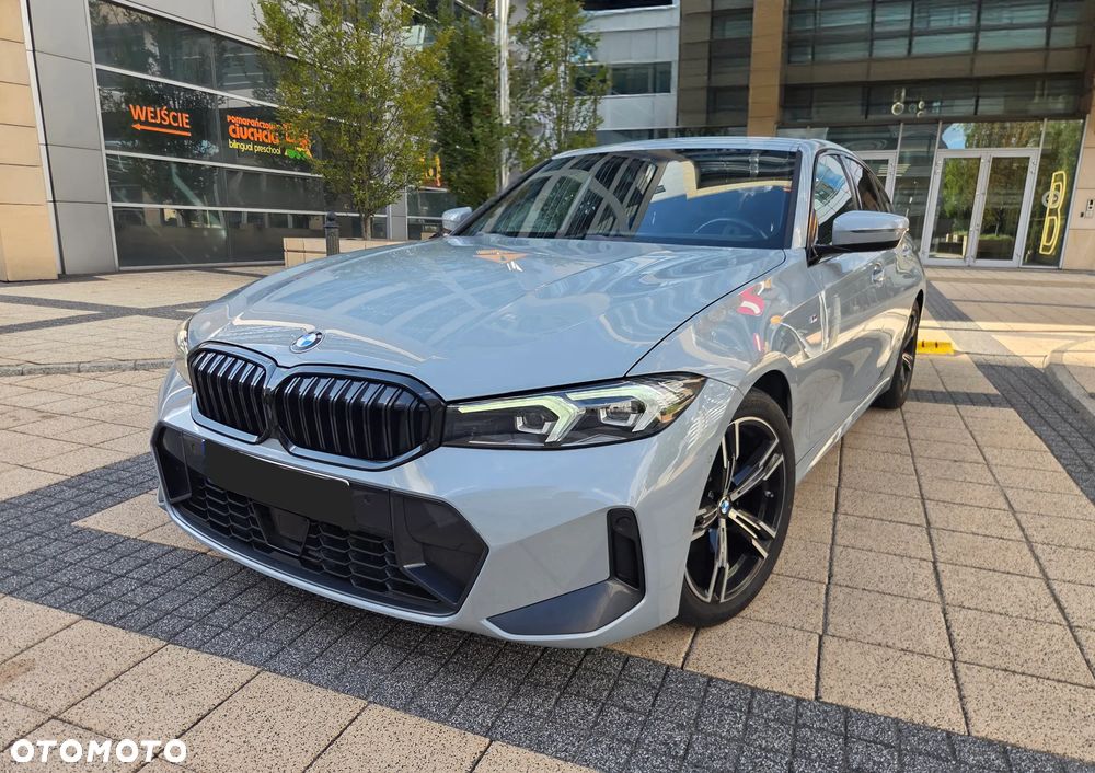 BMW Seria 3 320d xDrive MHEV M Sport sport - 3