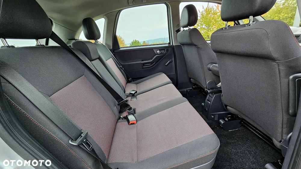 Opel Meriva 1.6 16V INNOVATION - 25