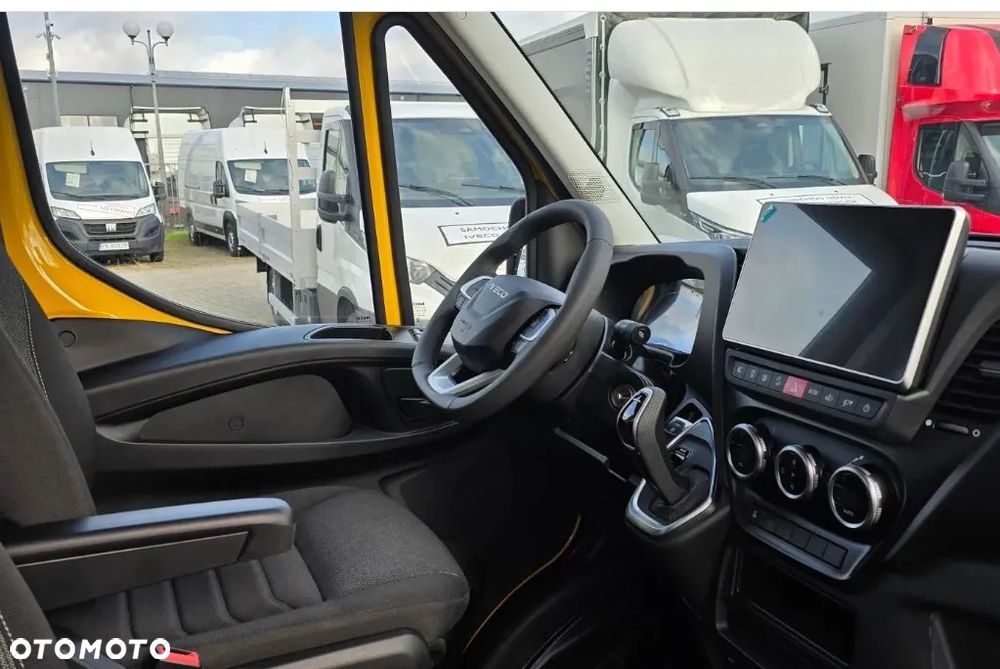 Iveco AUTOMAT OD RĘKI, WYPRZEDAŻ EKSPOZYCJI, MOŻLIWOŚĆ FINANSOWANIA - 18