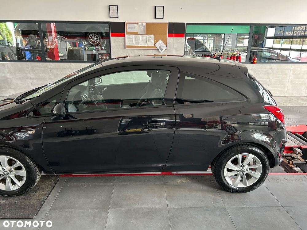 Opel Corsa 1.4 16V Color Elegance - 4