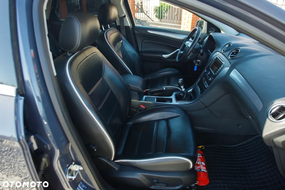 Ford Mondeo 2.0 TDCi Titanium X - 29