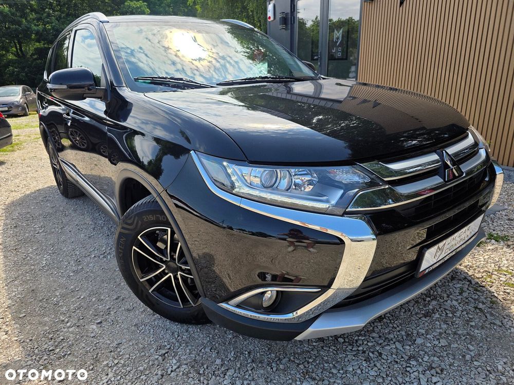 Mitsubishi Outlander - 4