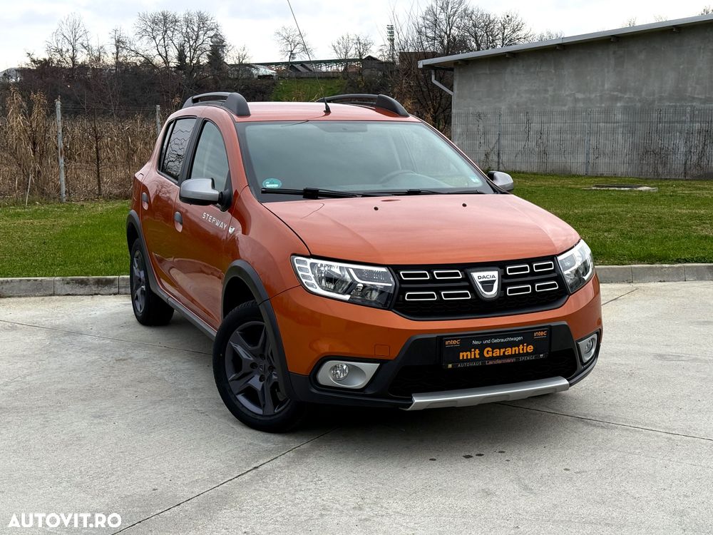 Dacia Sandero TCe 90 Celebration - 2