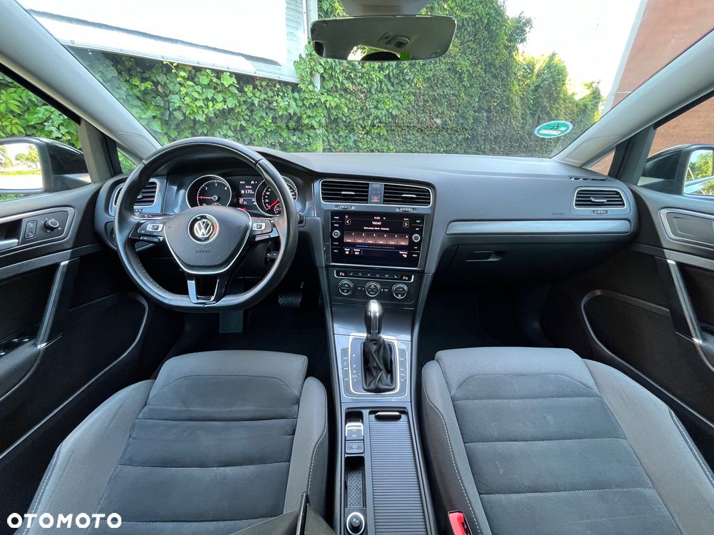 Volkswagen Golf Variant 2.0 TDI (BlueMotion Technology) DSG Comfortline - 11
