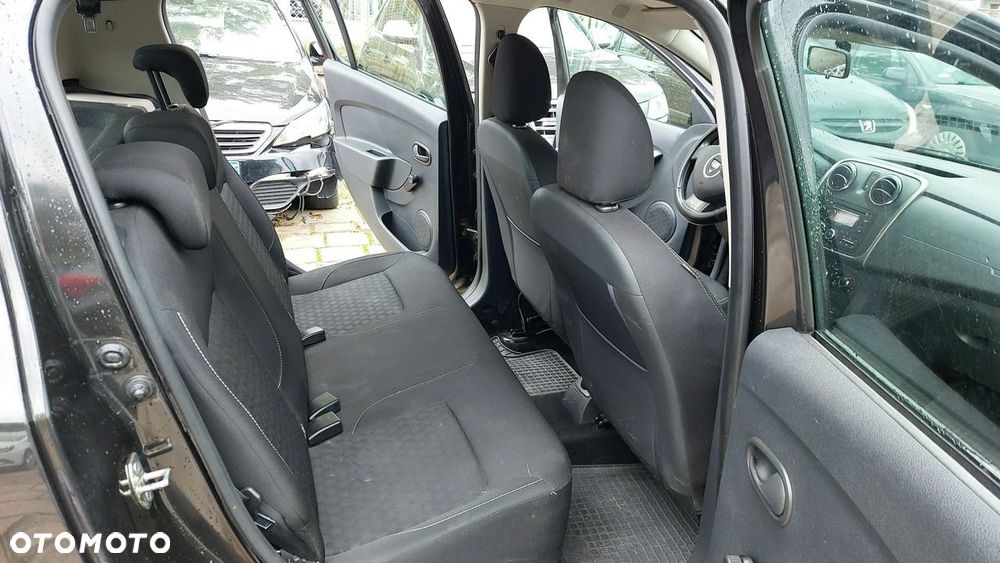 Dacia Sandero - 10