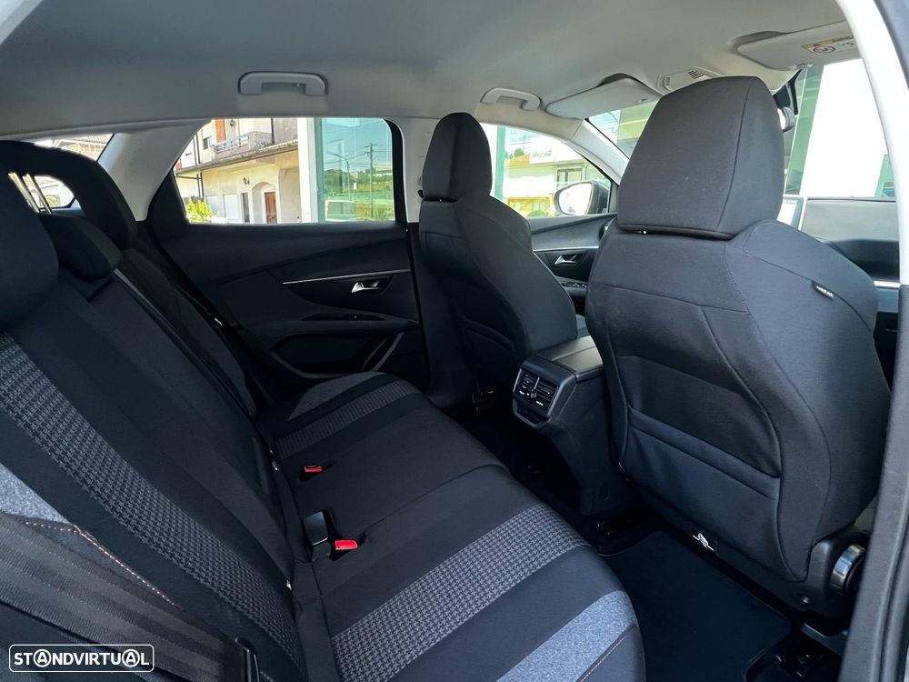 Peugeot 3008 1.5 BlueHDi Active Pack - 18
