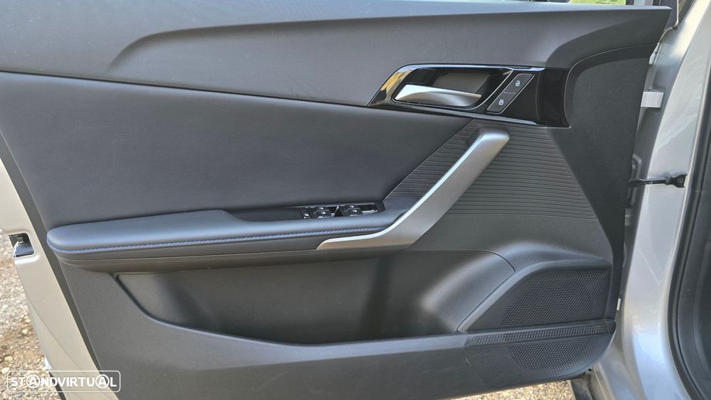 MG MG4 64 kWh Luxury - 7