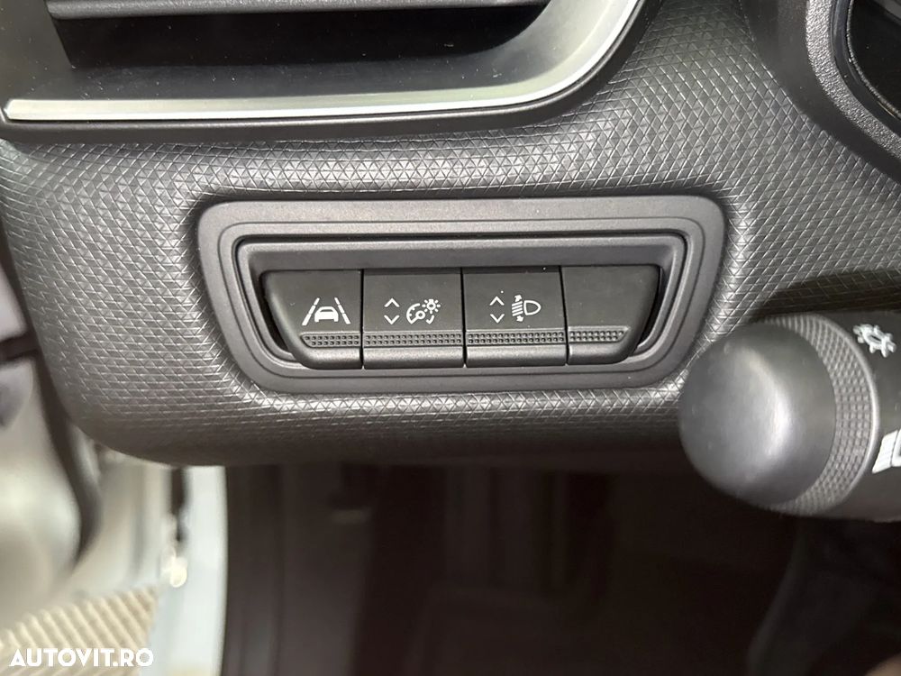 Renault Clio - 15