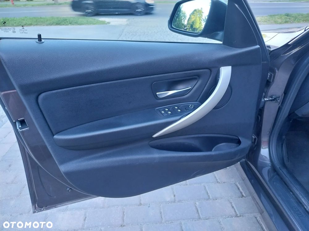 BMW Seria 3 316d Advantage - 10