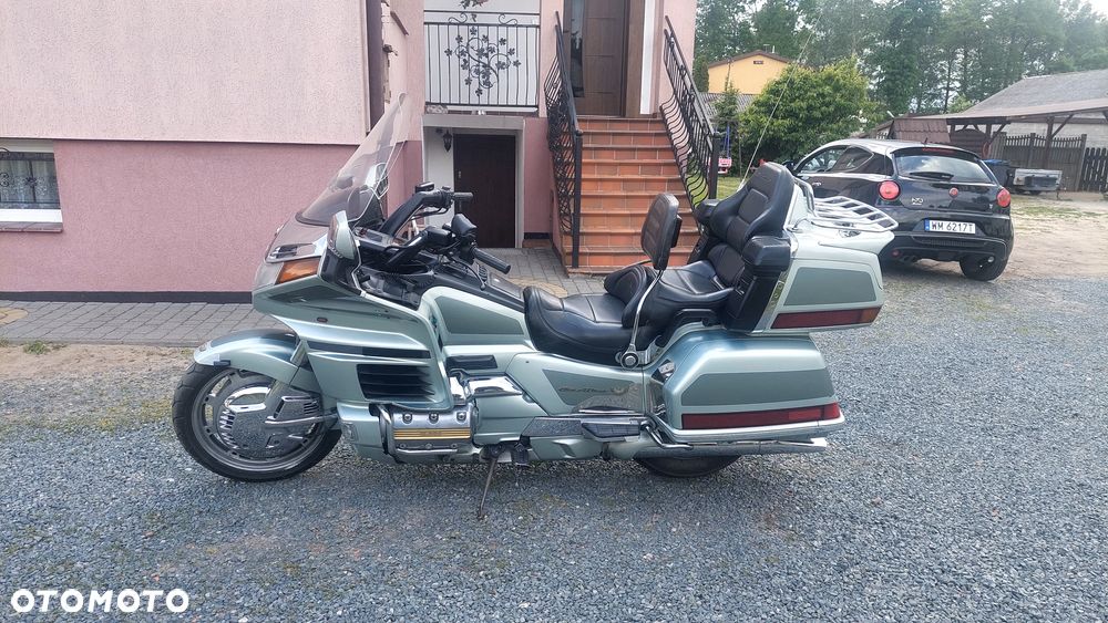 Honda GL - 4