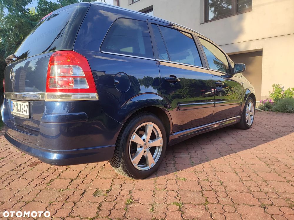 Opel Zafira - 7