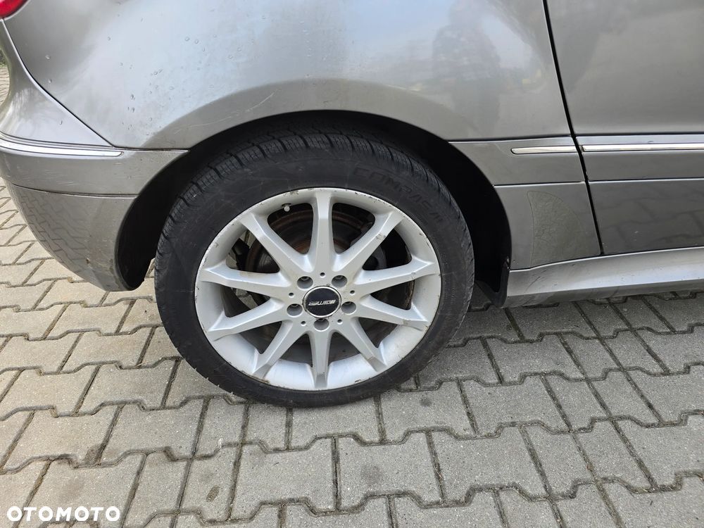 Mercedes-Benz Klasa B 200 CDI DPF Autotronic SPORT EDITION - 22