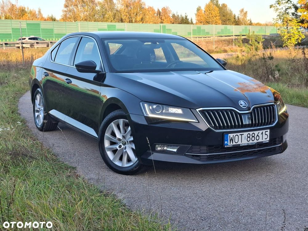 Skoda Superb 2.0 TDI SCR Ambition DSG - 8
