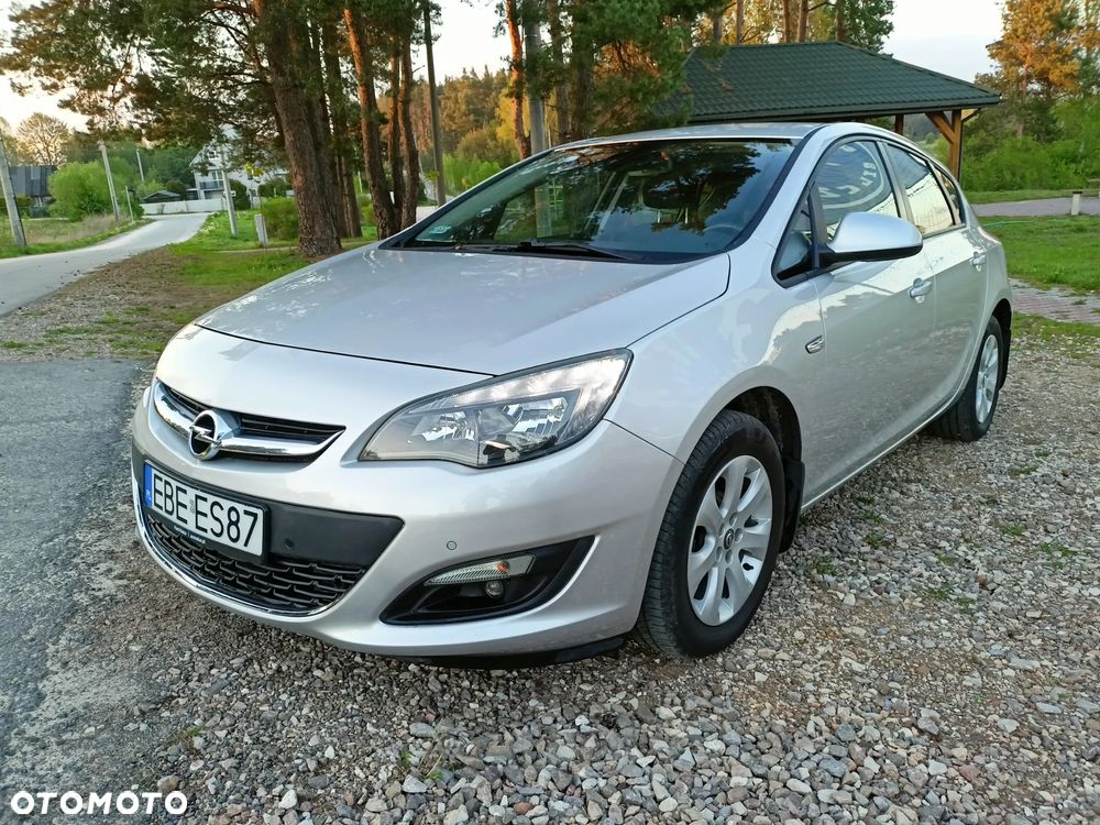 Opel Astra 1.6 Cosmo - 2