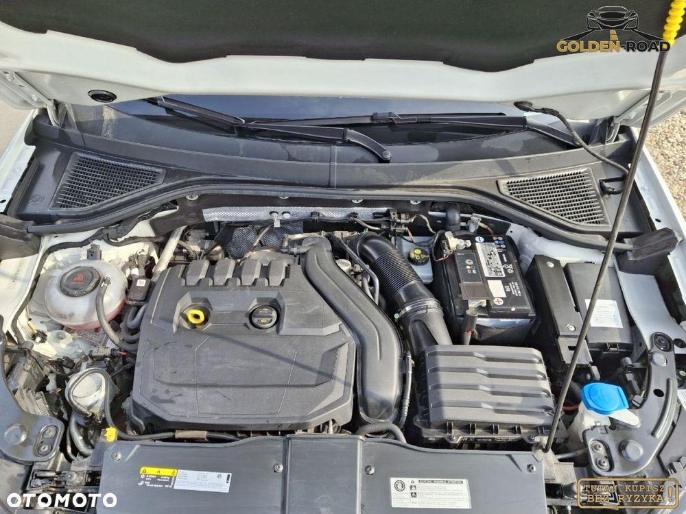 Volkswagen T-Roc - 23