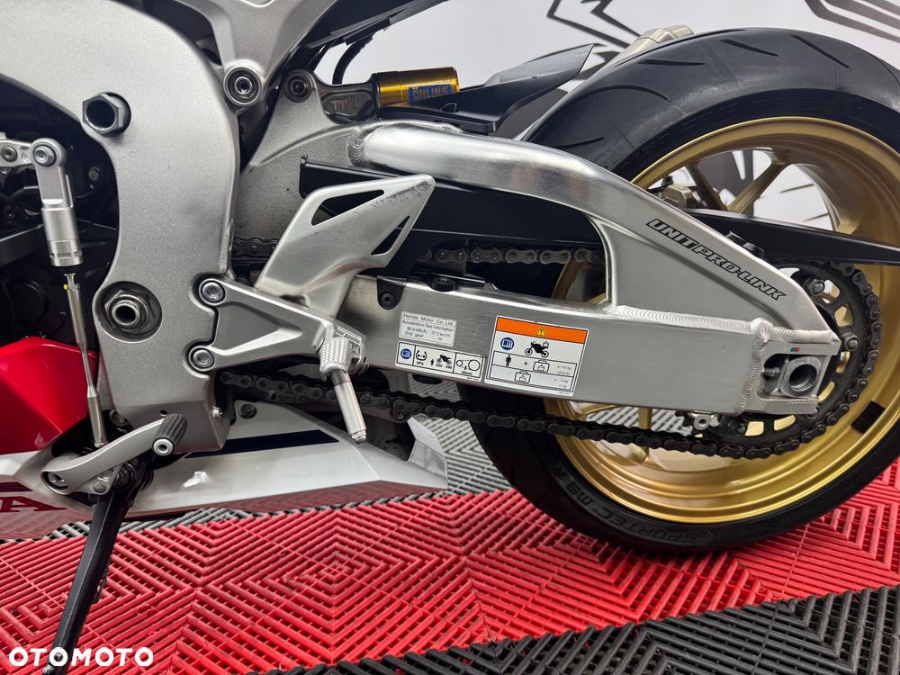 Honda CBR - 19