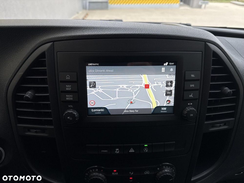 Mercedes-Benz Vito - 25