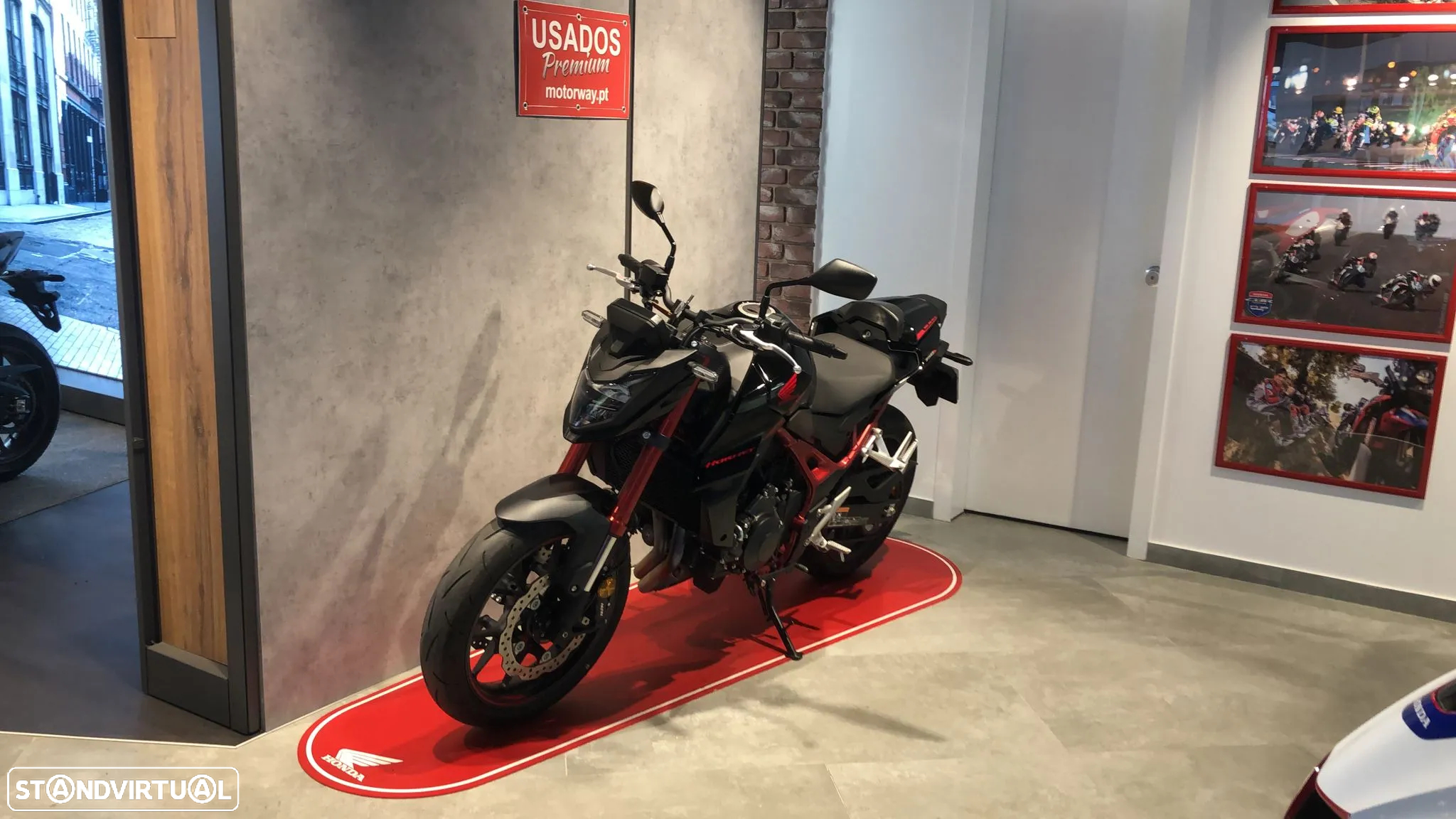 Honda Hornet - 2