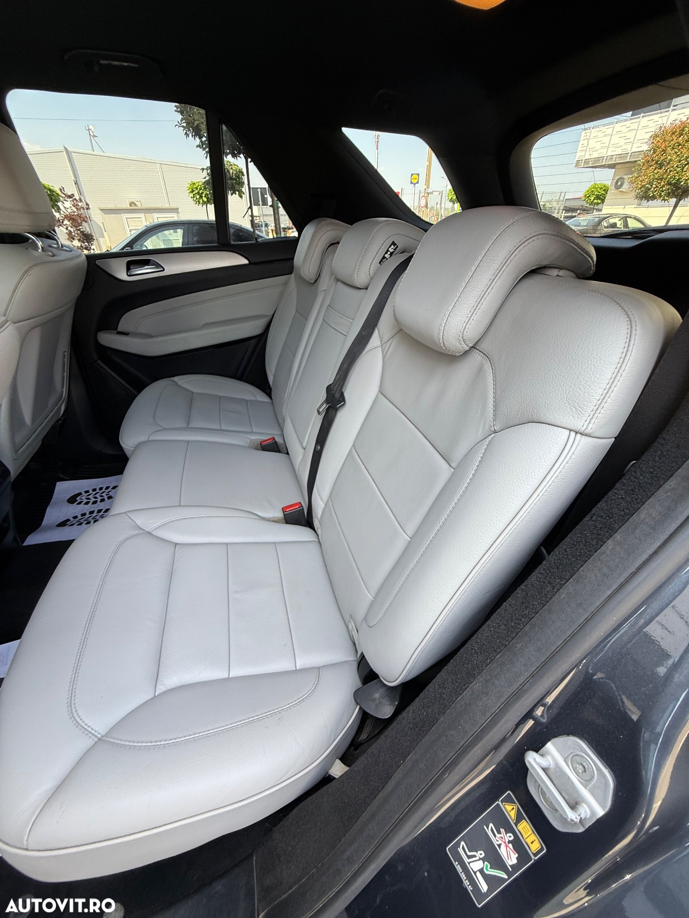 Mercedes-Benz ML 350 BlueTEC 4MATIC 7G-TRONIC Edition 1 - 15