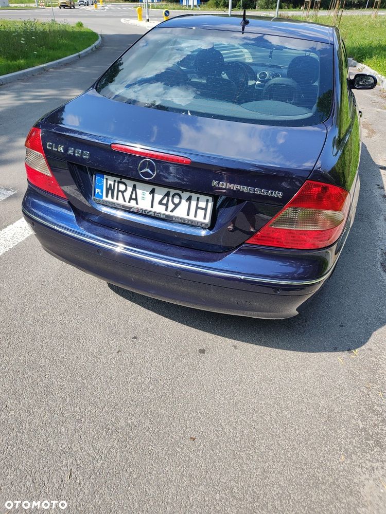 Mercedes-Benz CLK - 8