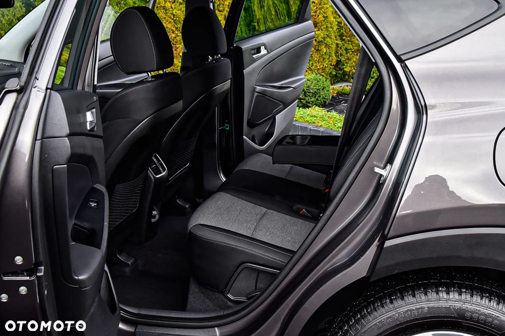 Hyundai Tucson blue 1.6 GDi 2WD Intro Edition - 17