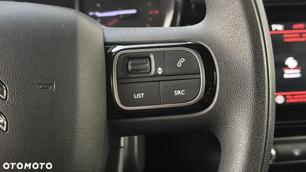 Citroën C3 1.2 PureTech Shine - 21